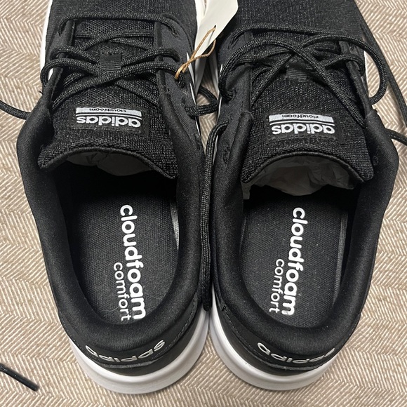 NWT Adidas Cloudfoam Comfort Sneakers; QT Racers; Black & White Carbon; NWB - Picture 5 of 7